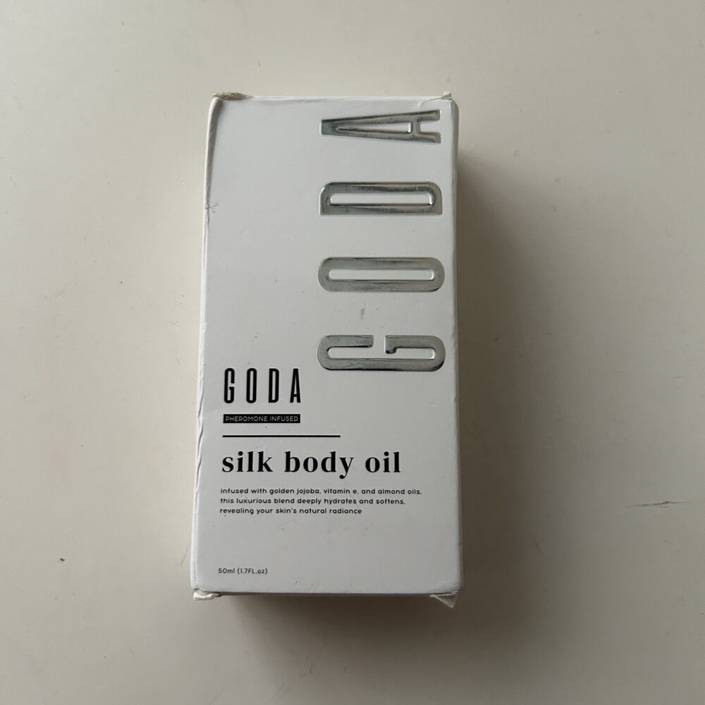 GODA Pheromone Infused Silk Body Oil, Clear Unisex 1.7 fl oz